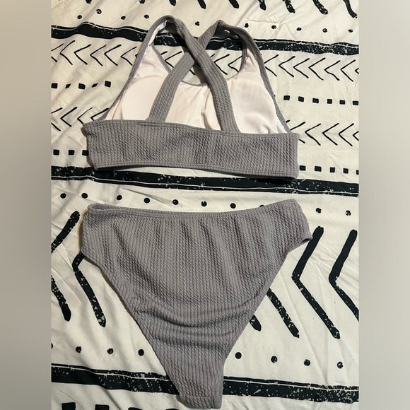 Shein bikini - Picture 2 of 3